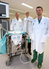 Thoraxkirurg Per Wierup, klinikchef Carsten Lührs och perfusionist Leif Pierre. 