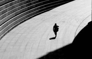 De studerar samband mellan stress och suicid