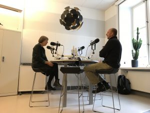 Vi firar 100 000 lyssningar!