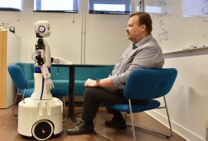 Empatiska robotar bara på film?